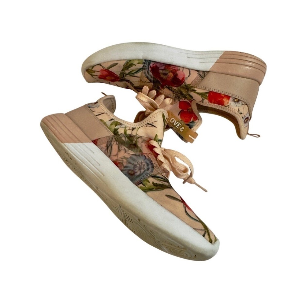 Aldo Women's Love&Respect Floral Sneakers Size 7 Rare
